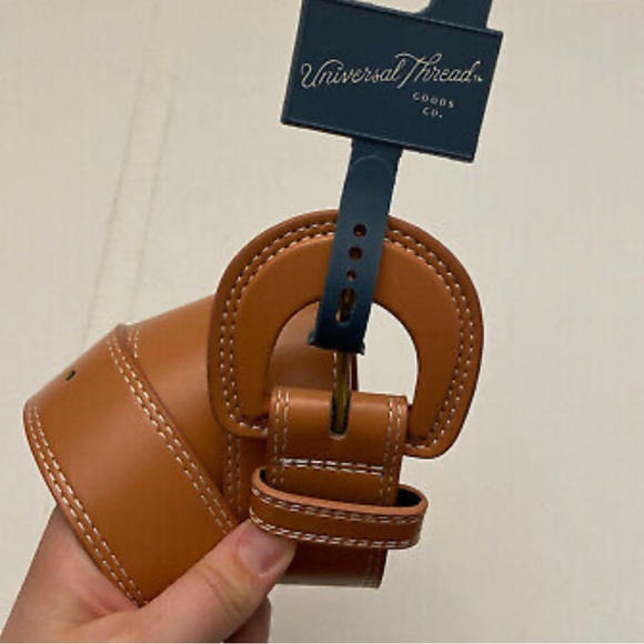 Universal Thread Women’s Tan Belt - Picture 3 of 8